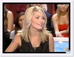 VIRGINIE DE CLAUSADE * (16 Diapositives)